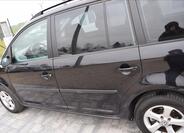 Volkswagen Touran 10