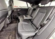 Audi Q8 SUV / Terénní 3,0 l 250 kw