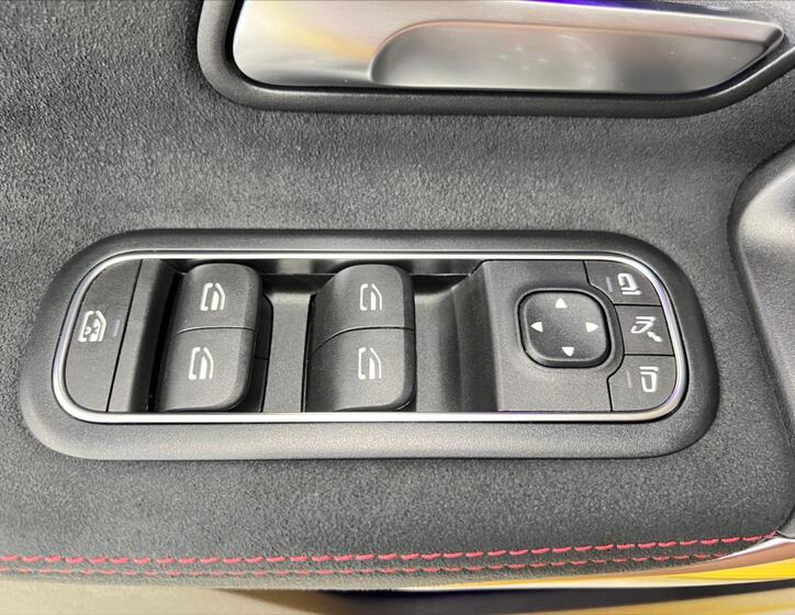 Mercedes-Benz Třídy A 24