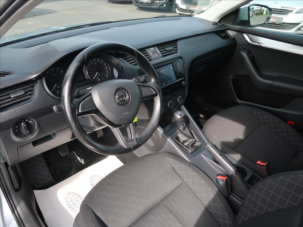 Škoda Octavia Kombi 1,6 l 85 kw