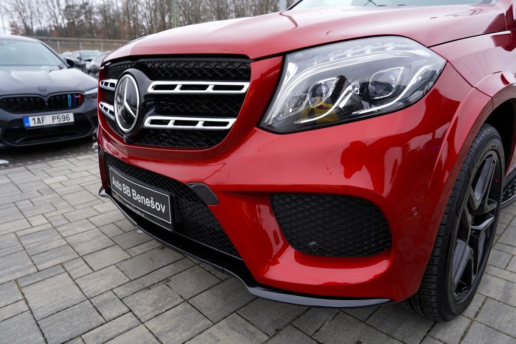 Mercedes-Benz GLS SUV 3,0 l 190 kw