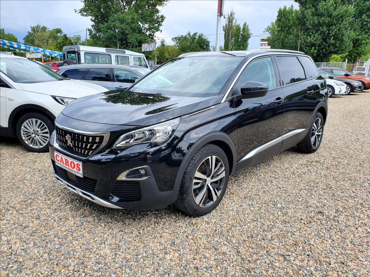 Peugeot 5008 SUV / Terénní 1,5 l 96 kw