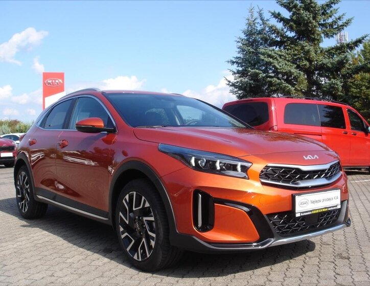 KIA XCeed SUV / Terénní 1,5 l 103 kw