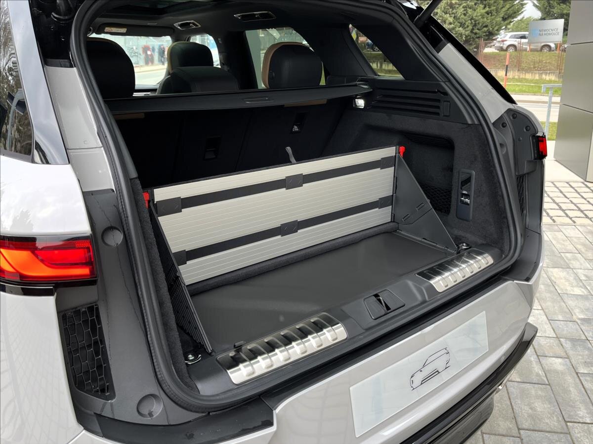 Land Rover Range Rover Sport SUV / Terénní 3,0 l 338 kw