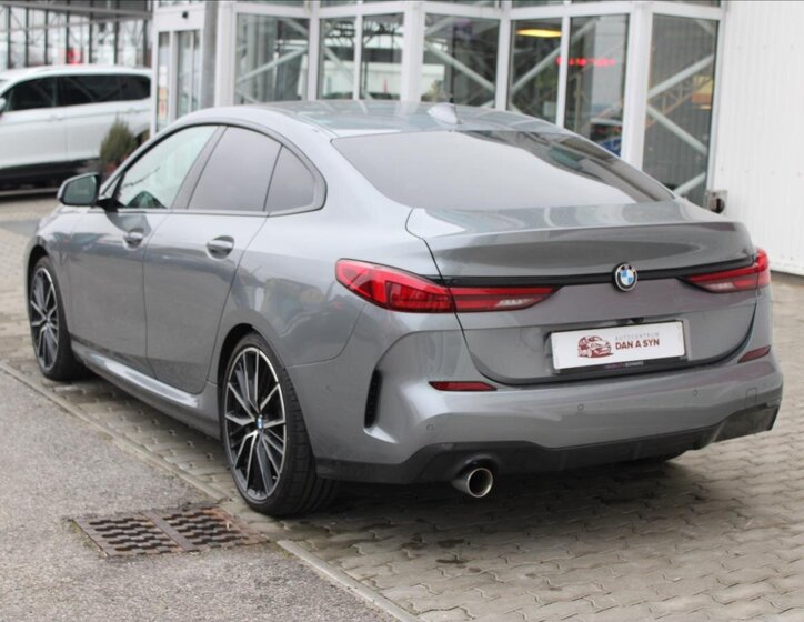 BMW Řada 2 4