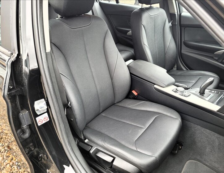 BMW Řada 3 Kombi 2,0 l 100 kw