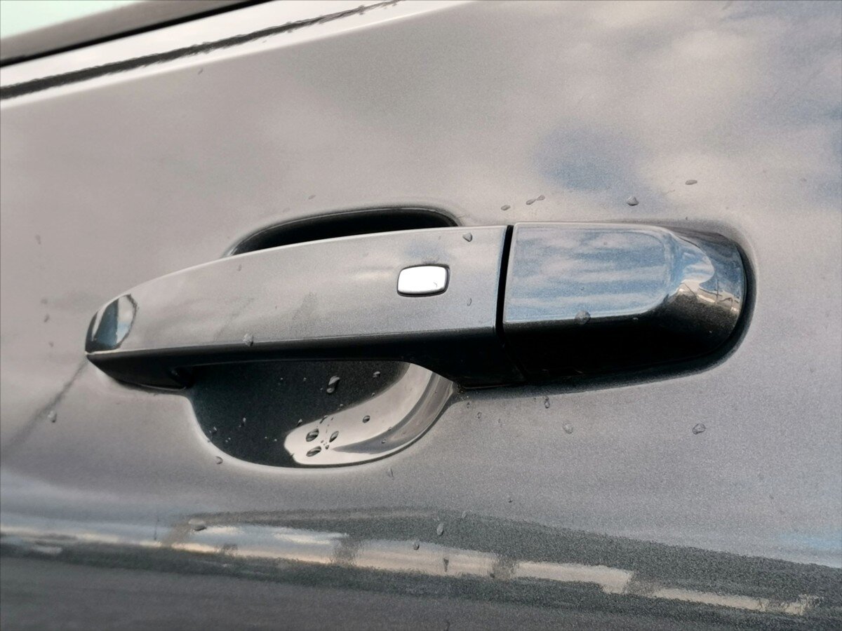 Chevrolet Camaro Kupé 6,2 l 333 kw