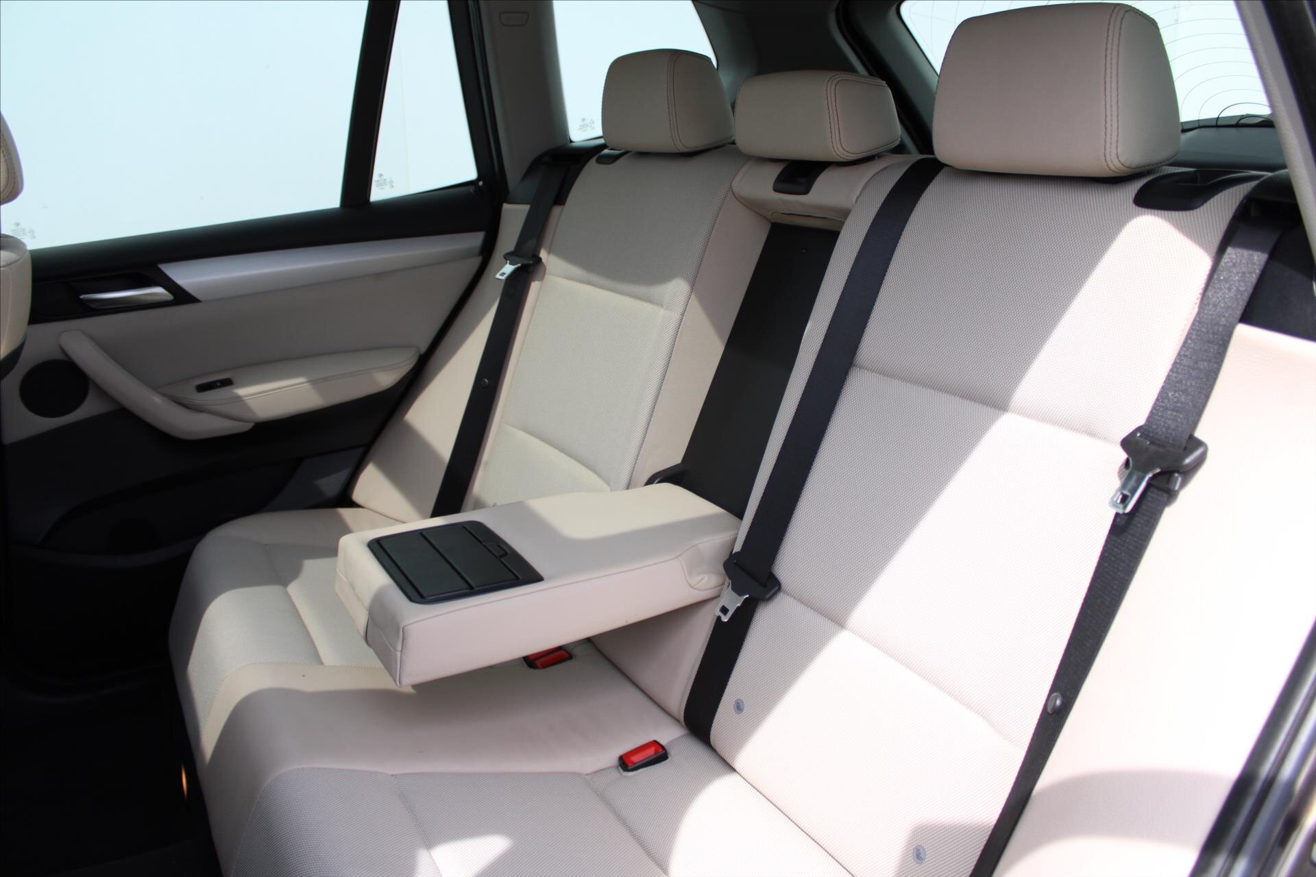 BMW X3 SUV 3,0 l 225 kw