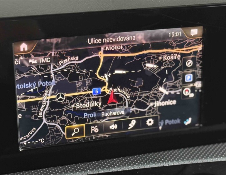 Mercedes-Benz CLA 12