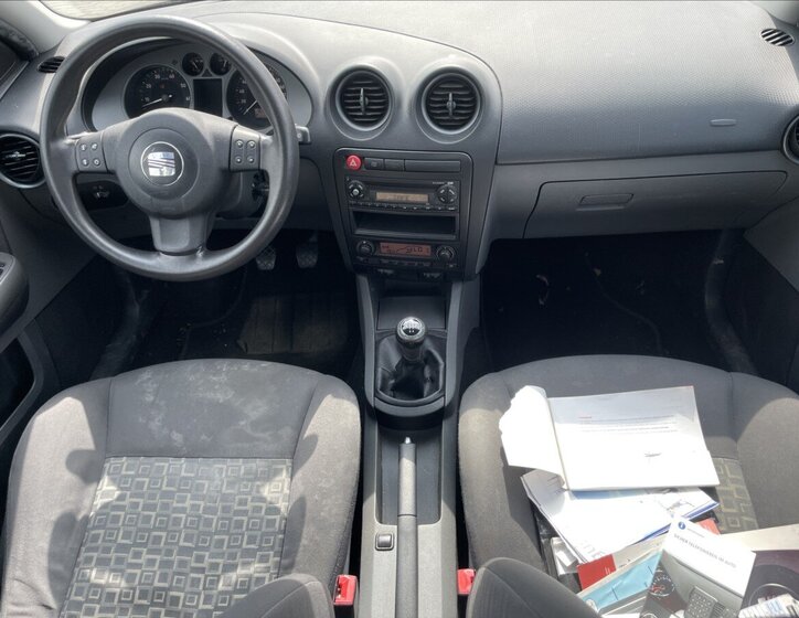 Seat Ibiza Hatchback 1,6 l 77 kw