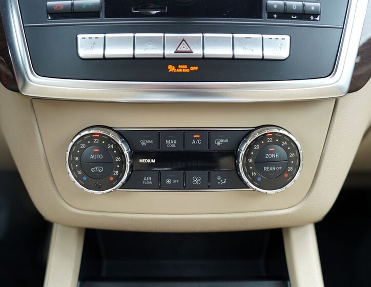 Mercedes-Benz GL SUV / Terénní 4,7 l 320 kw