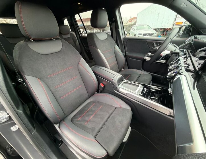 Mercedes-Benz GLB SUV / Terénní 2,0 l 110 kw