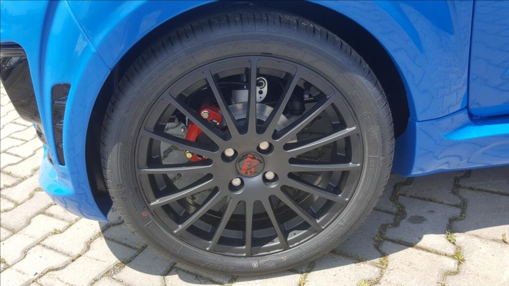 Ligier JS 50 L Hatchback 478,0 6 kw