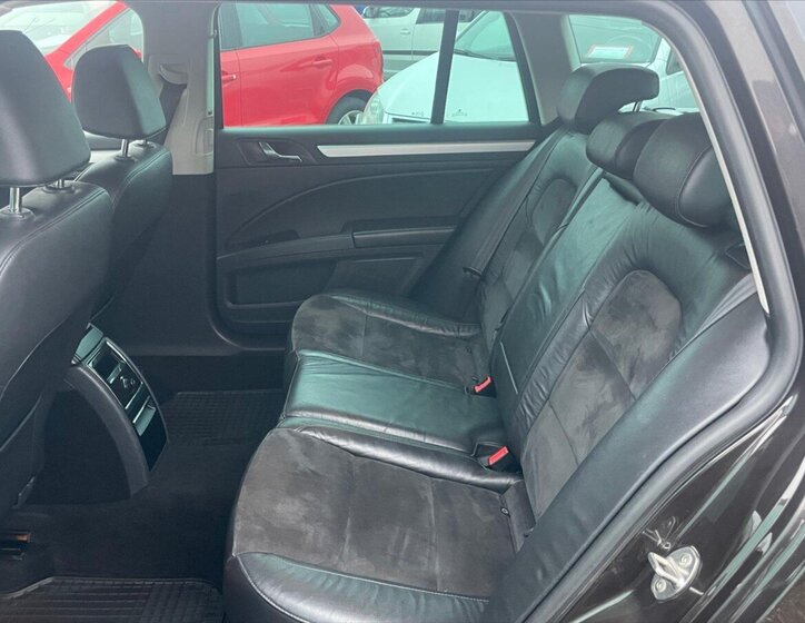 Škoda Superb Kombi 1,6 l 77 kw