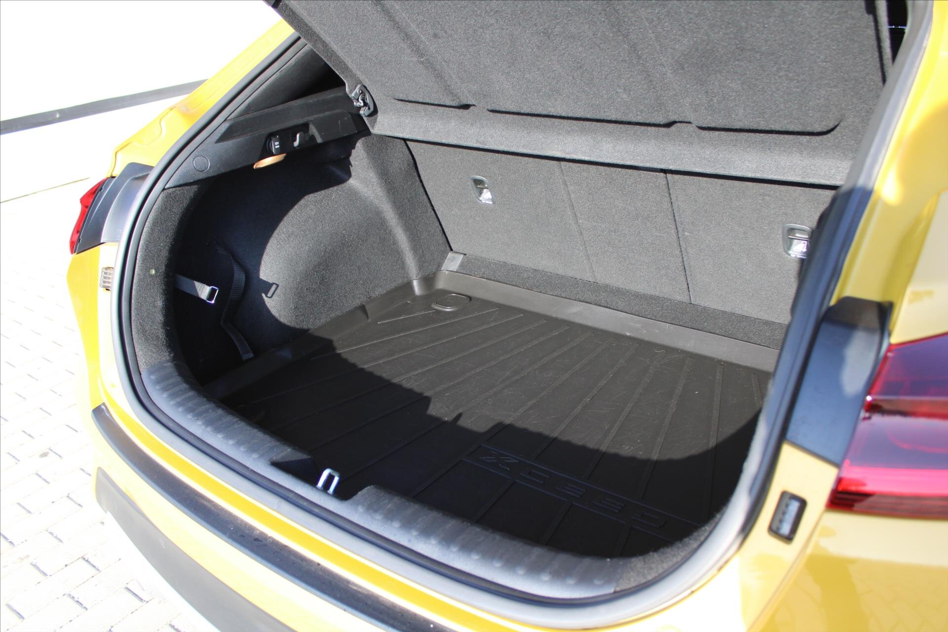 KIA XCeed Hatchback 1,6 l 100 kw