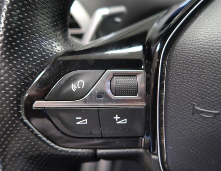 Peugeot 5008 Kombi 2,0 l 130 kw