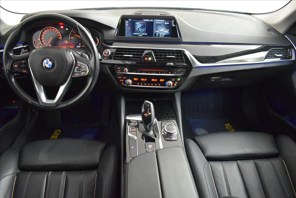 BMW Řada 5 Sedan / Limuzína 3,0 l 195 kw