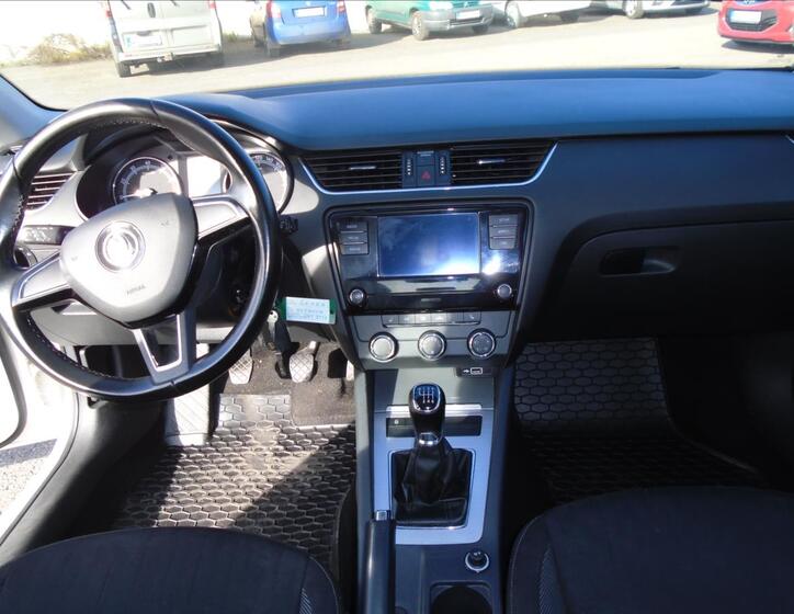 Škoda Octavia 18