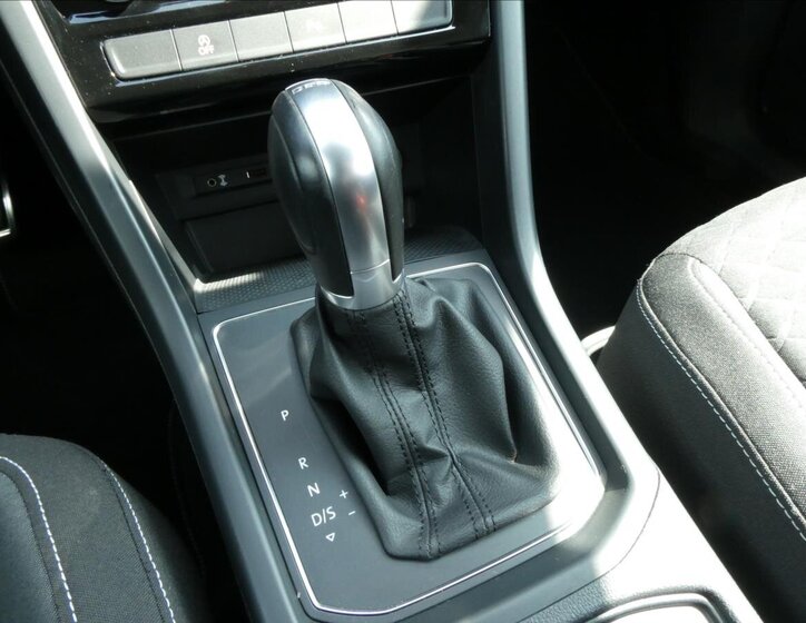 Volkswagen Touran MPV 1,4 l 110 kw