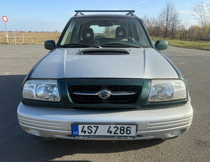 Suzuki Grand Vitara 8