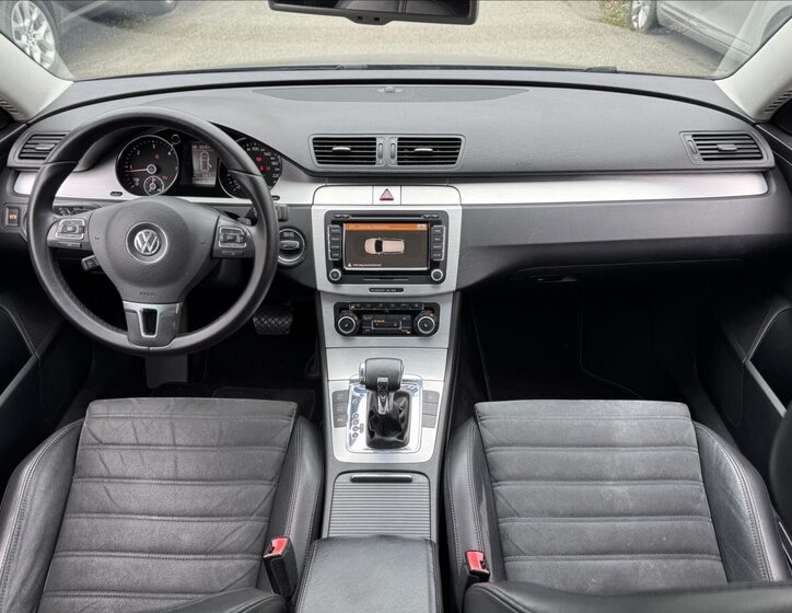 Volkswagen Passat Kombi 2,0 l 103 kw