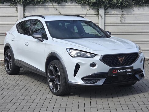 Cupra Formentor SUV / Terénní 2,0 l 140 kw