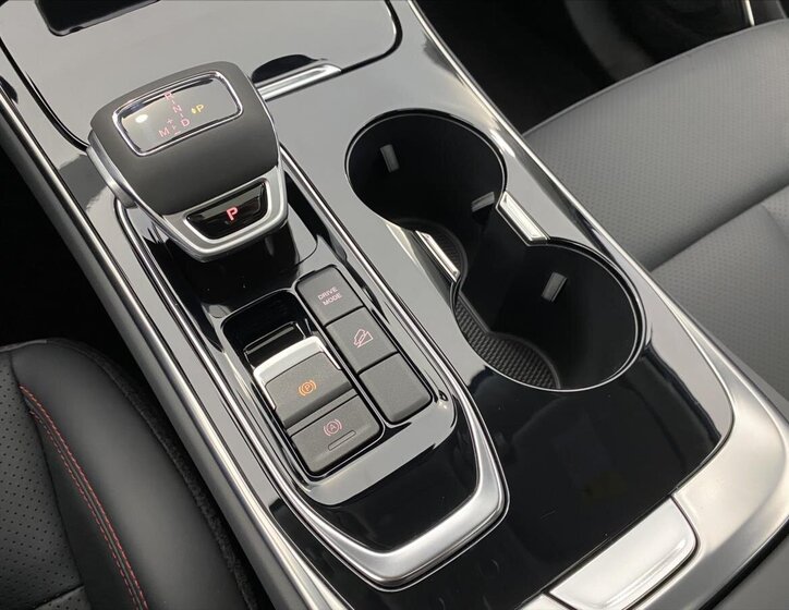 Dongfeng T5 EVO SUV 1,5 l 130 kw