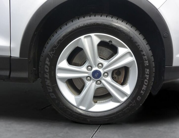 Ford Kuga SUV / Terénní 2,0 l 110 kw