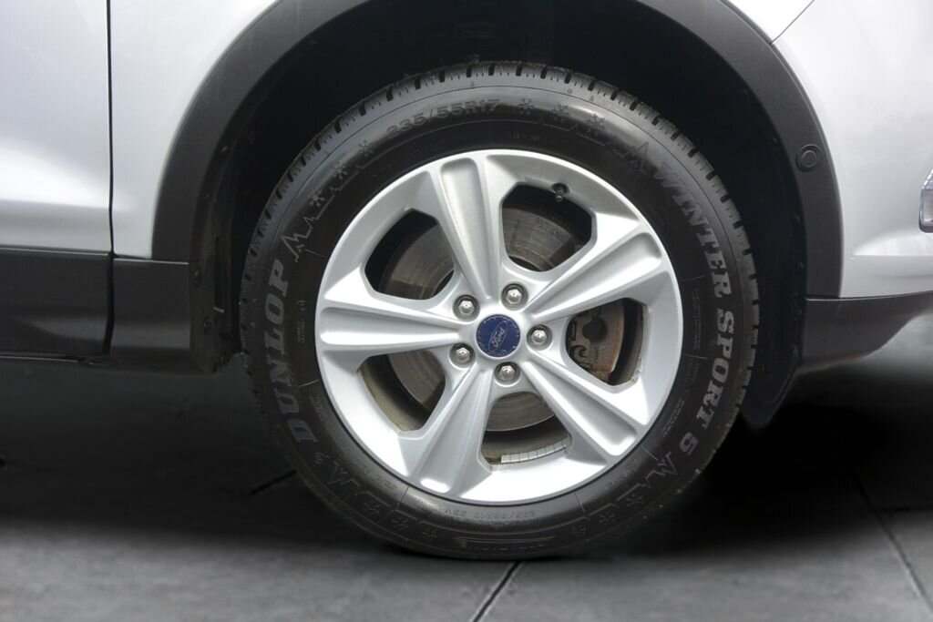 Ford Kuga SUV / Terénní 2,0 l 110 kw