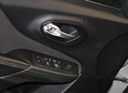 Jeep Cherokee SUV / Terénní 2,2 l 136 kw