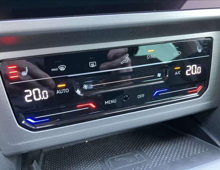 Volkswagen Passat Kombi 2,0 l 90 kw