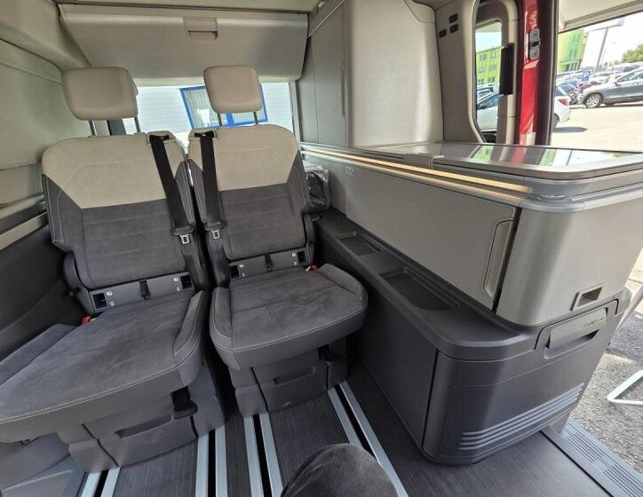 Volkswagen California VAN-Minibus 2,0 l 110 kw