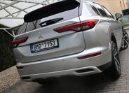 Mitsubishi Outlander SUV / Terénní 2,4 l 162 kw