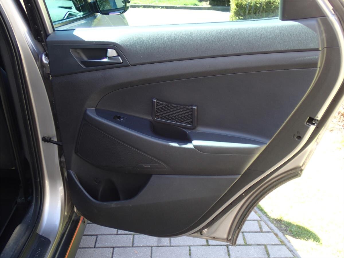 Hyundai Tucson SUV / Terénní 1,6 l 130 kw