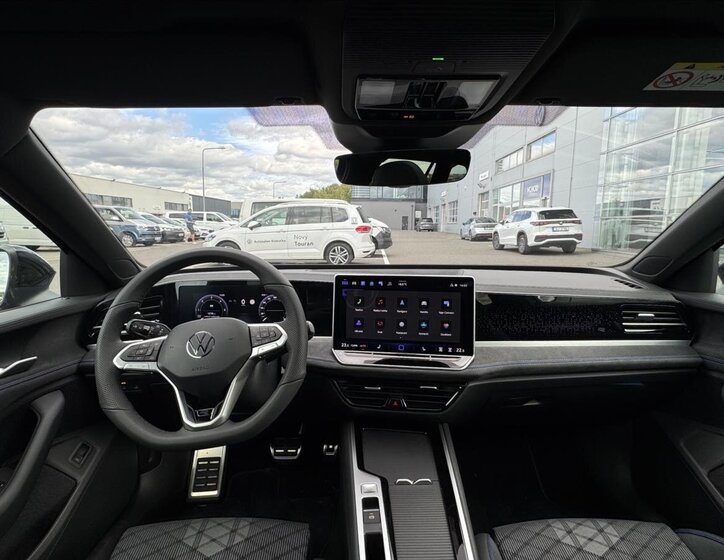 Volkswagen Passat 12