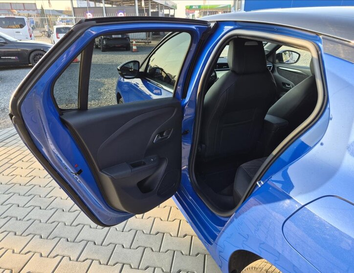 Opel Corsa Hatchback 0,0 100 kw