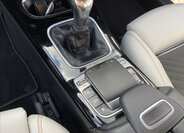 Mercedes-Benz Třídy A Hatchback 1,3 l 120 kw