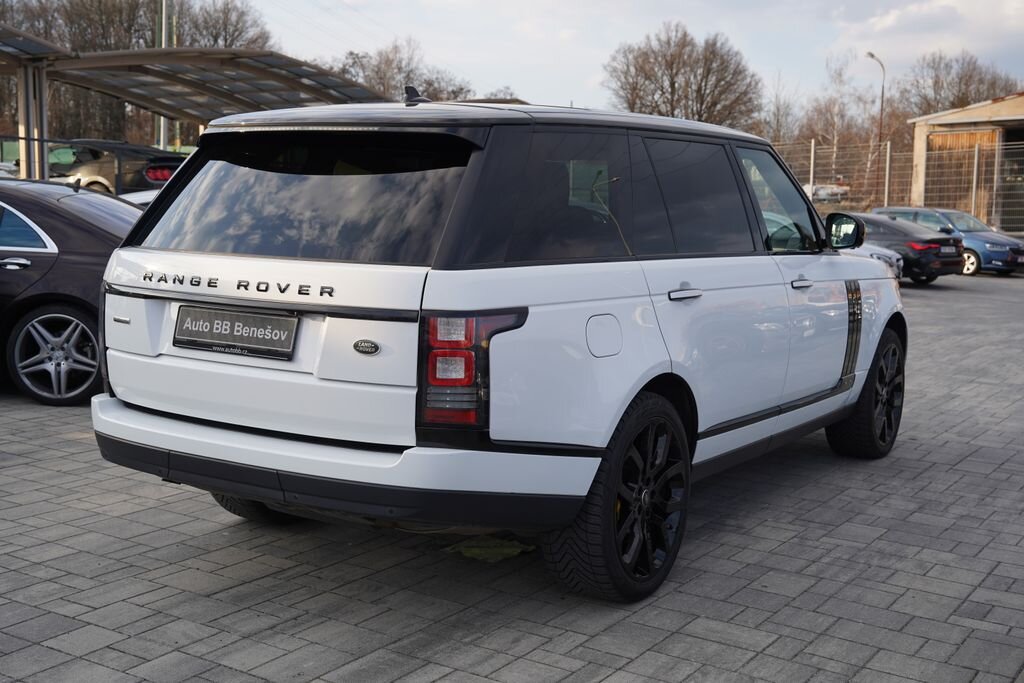 Land Rover Range Rover SUV / Terénní 4,4 l 250 kw