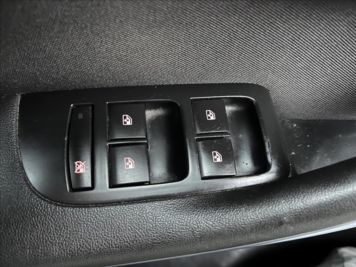 Opel Zafira MPV 1,6 l 100 kw