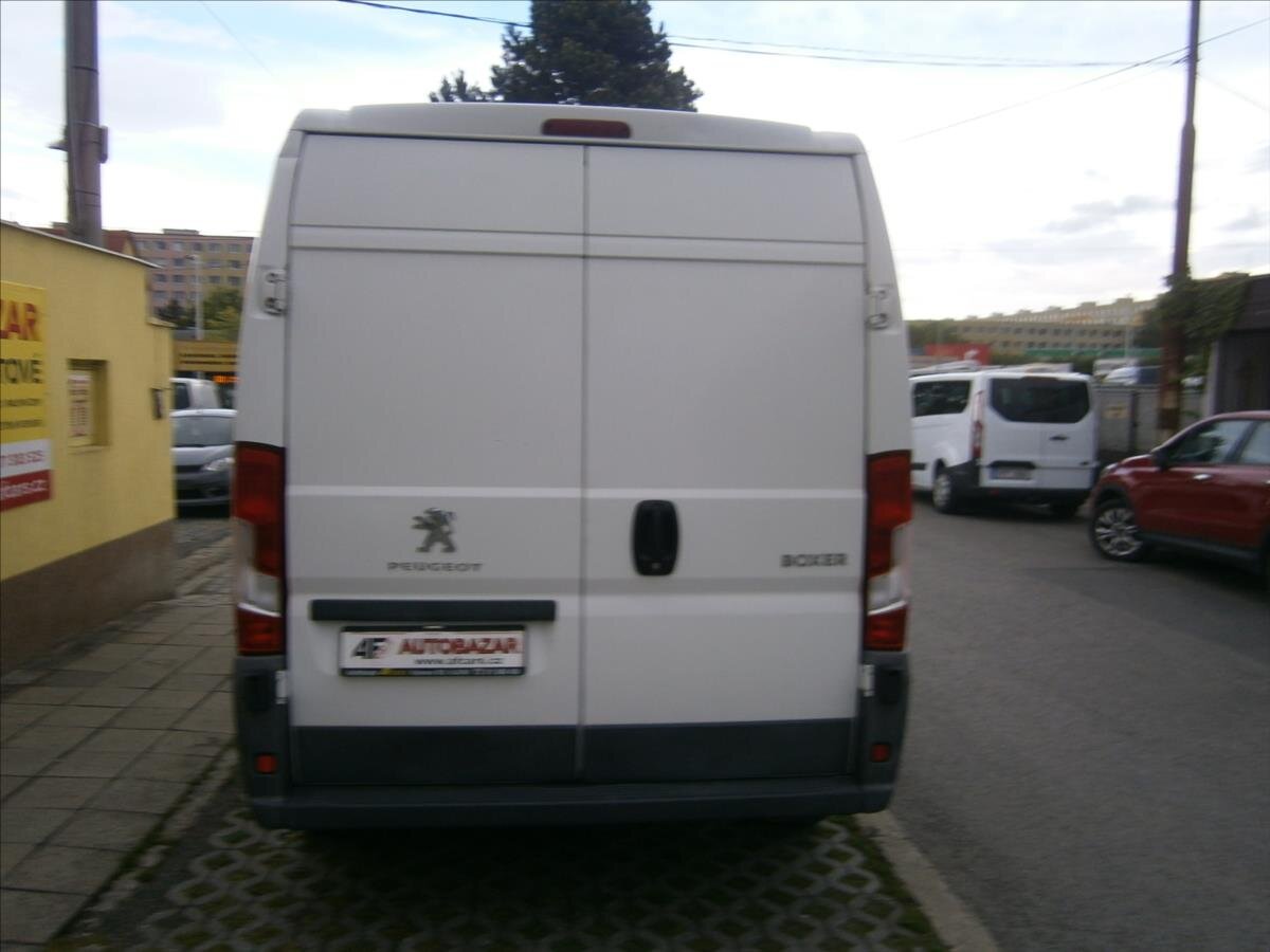 Peugeot Boxer Ostatní 2,2 l 110 kw