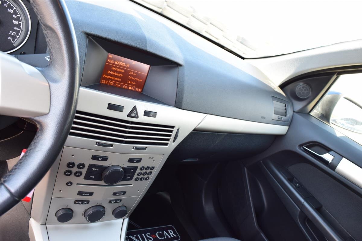 Opel Astra Kombi 1,9 l 74 kw