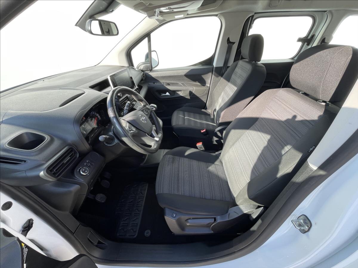 Opel Combo MPV 1,2 l 81 kw