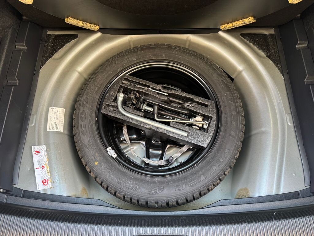 Volkswagen Golf Kombi 1,6 l 77 kw