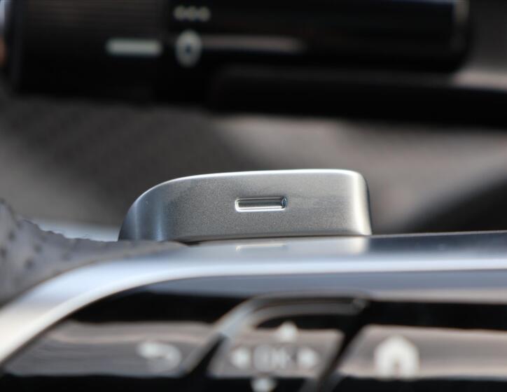 Mercedes-Benz CLE 28