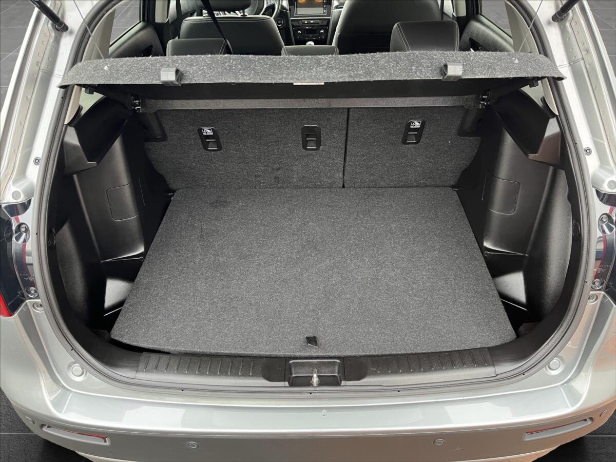 Suzuki Vitara SUV 1,4 l 103 kw