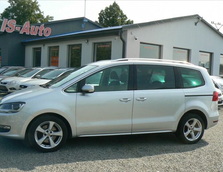 Volkswagen Sharan 1