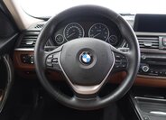 BMW Řada 3 18