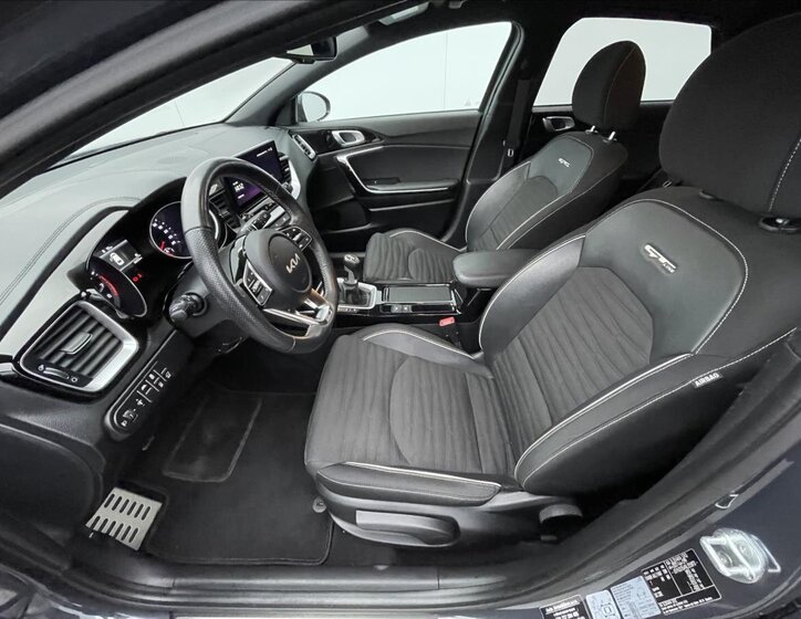 KIA ProCeed Kombi 1,5 l 118 kw