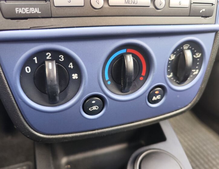 Ford Fiesta Hatchback 1,3 l 44 kw