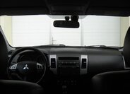 Mitsubishi Outlander 29